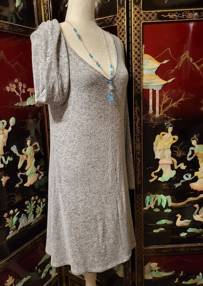 Dress - Picture 5 of 8